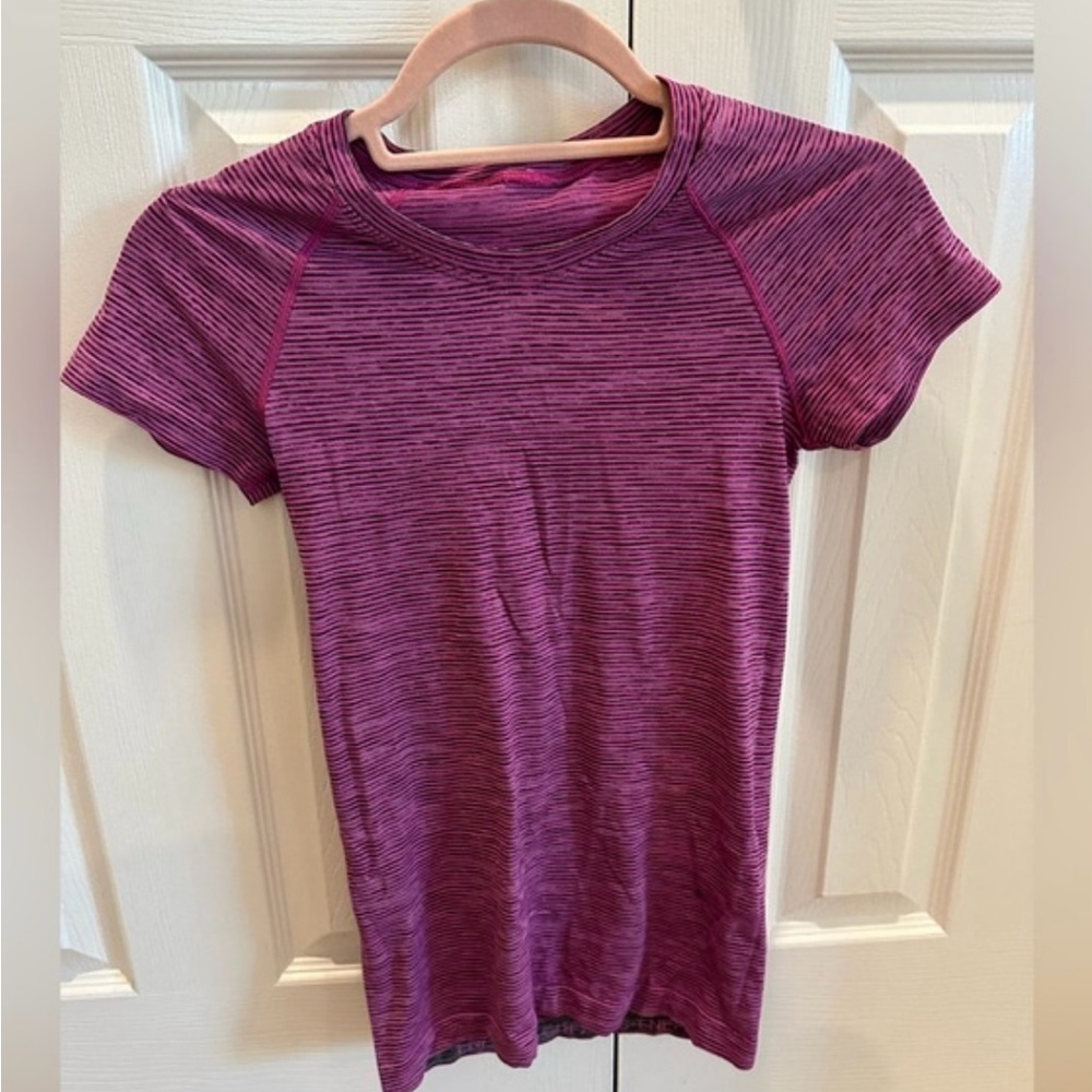 Lululemon swiftly tech pink and grey striped - Picture 2 of 6